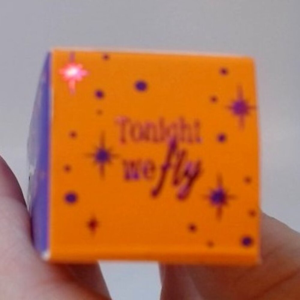 ColourPop × Disney Hocus Pocus “Tonight We‎ Fly” Fresh Kiss Lip Crème – NEW - Picture 2 of 4